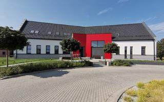 Obraz przedstawiający BEZPŁATNA REHABILITACJA dla Mieszkańców Gminy Jerzmanowa od 1 czerwca 2023 r.